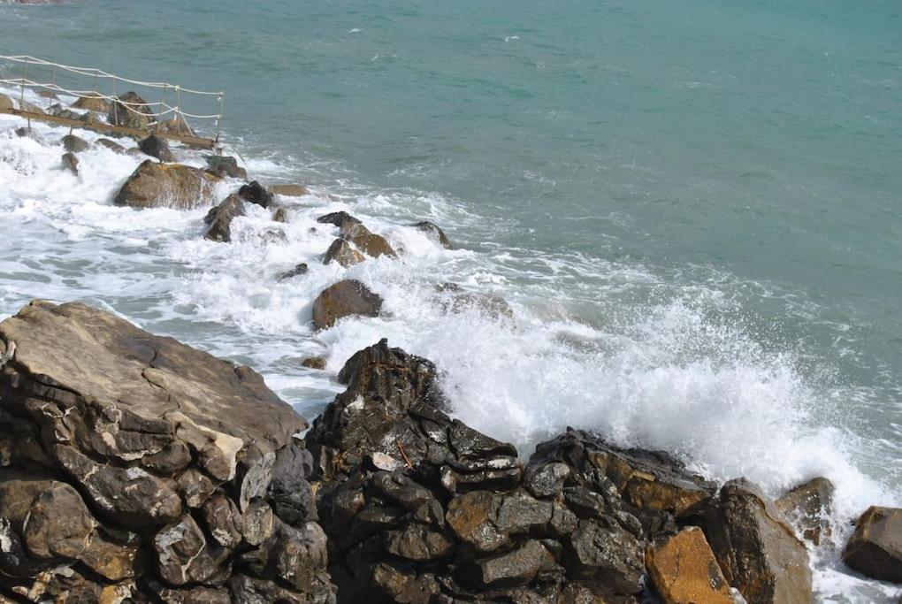 Appartamento Casa Del Sole Affacciato Sul Mare Cervo Esterno foto